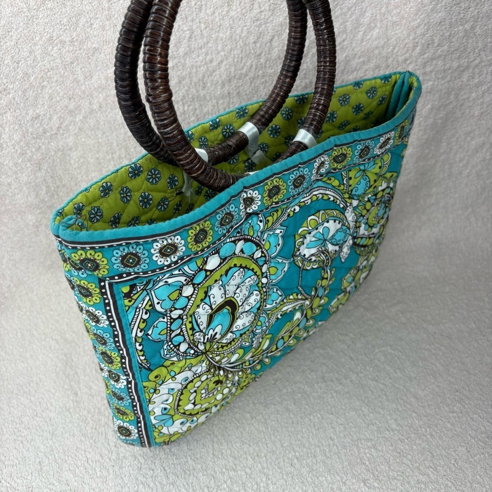 Vera Bradley Quilted Purse Wrapped Wooden Handle Green/Blue/Brown Resort Casual - Picture 5 of 13